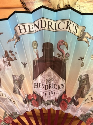 New hendrick gin folding - hendrick’s,