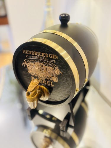 Hendricks black orchid gin - black,
