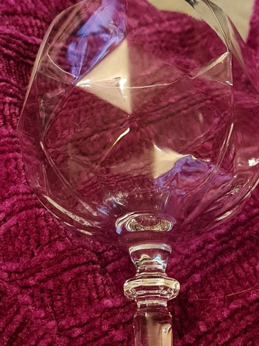 Hendricks gin glass stemmed - gin,