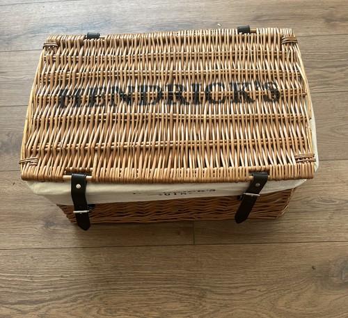 Hendricks gin hamper wicker - hendricks,