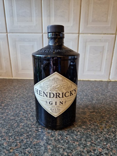Hendrick gin empty - empty, spirit